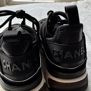 Elegant Women's Black Sneakers with White Accents